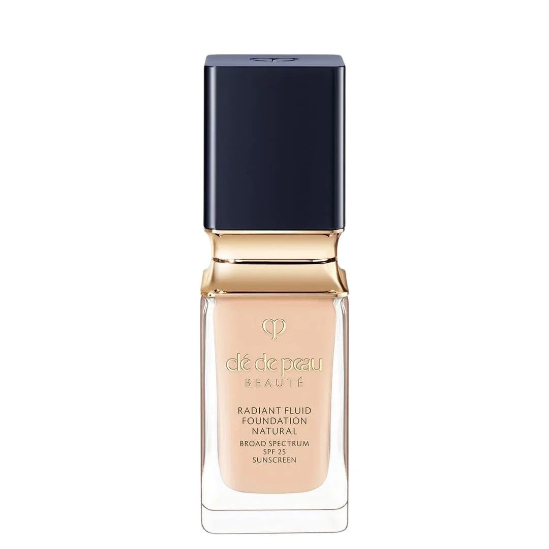 Cle de peau beaute Heleyttävä nestemäinen meikkivoide Radiant I10 Avorio molto chiaro SPF 25 35 ml