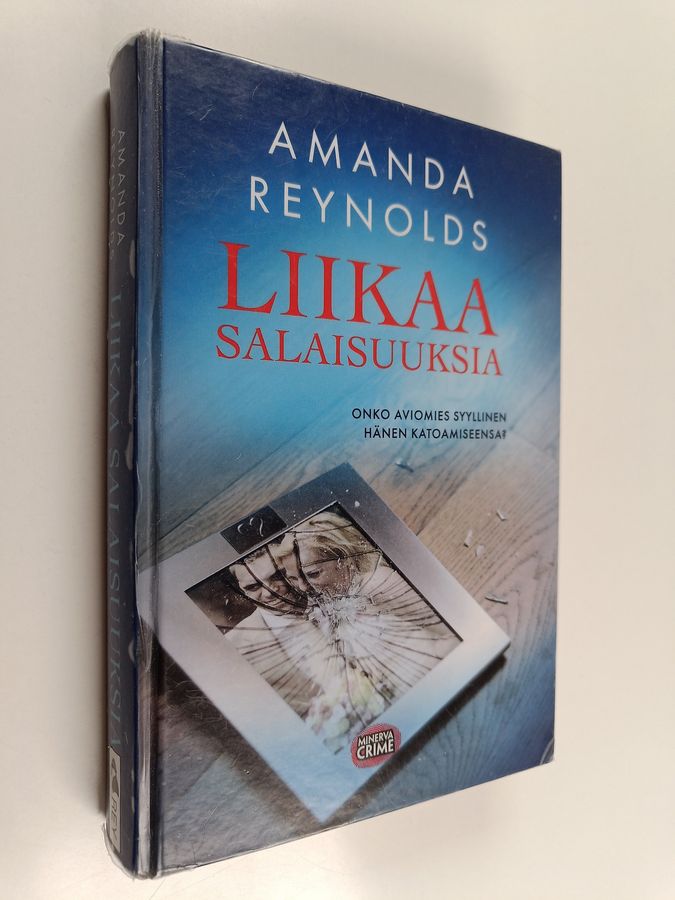 Liikaa salaisuuksia