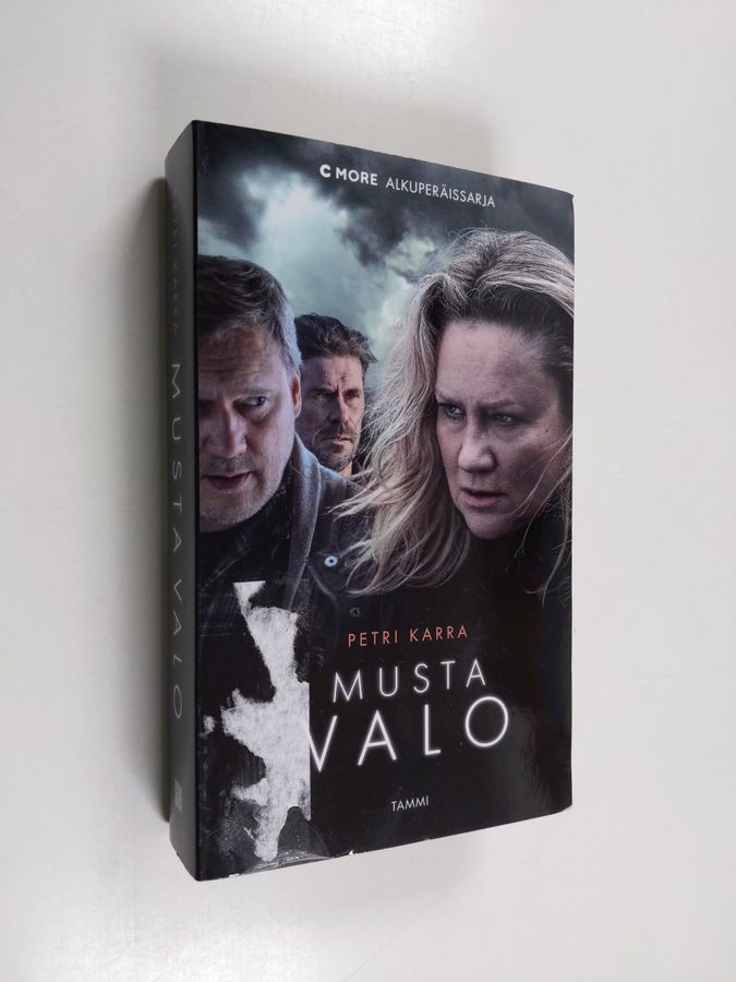 Musta valo