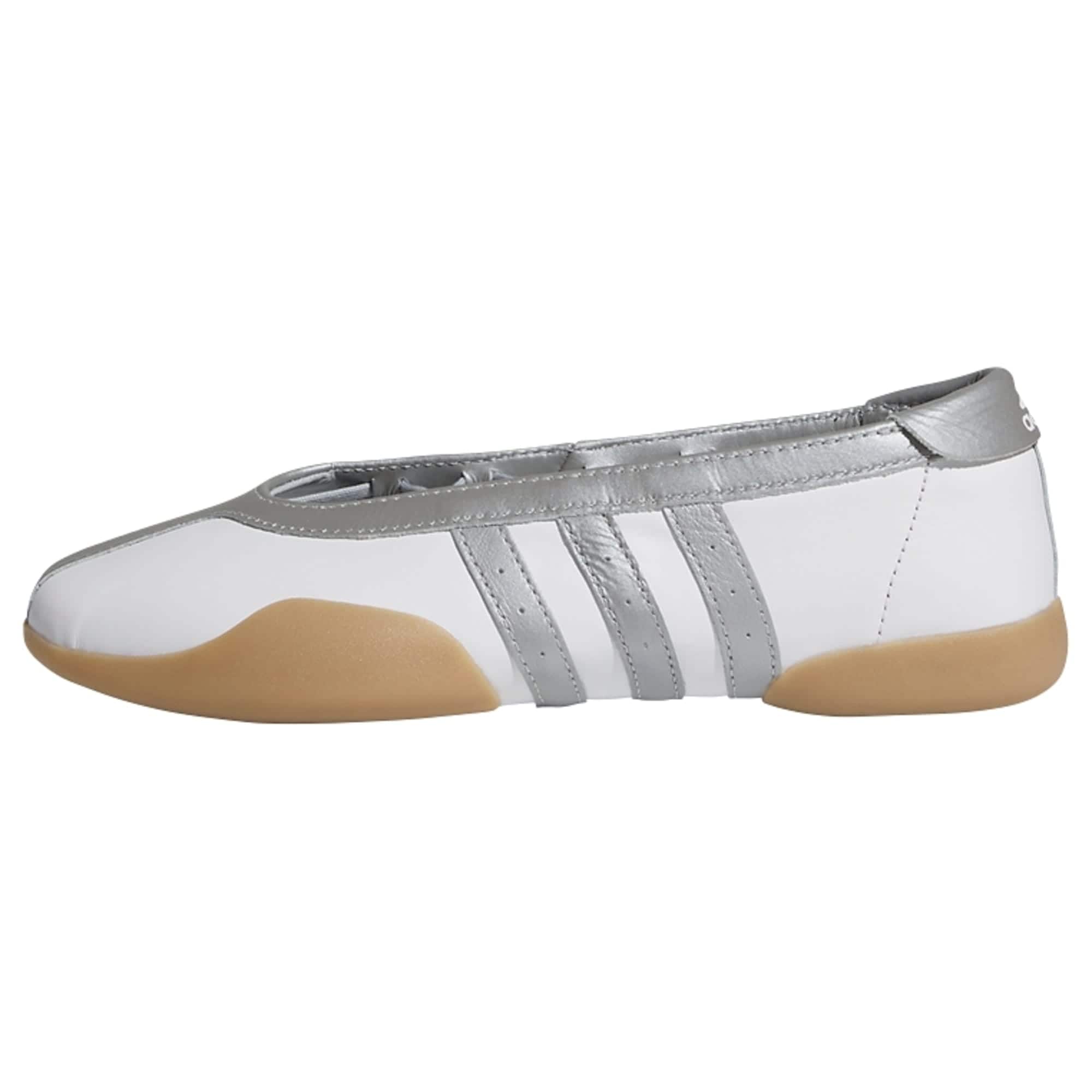 ADIDAS ORIGINALS Nauhaballerina 'Taekwondo Mei' hopea / valkoinen