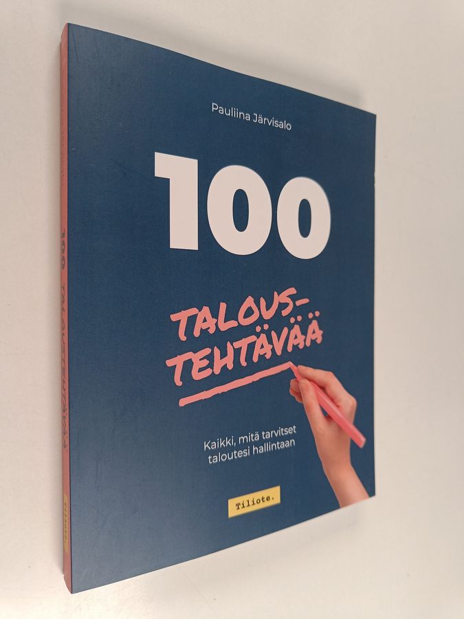 100 taloustehtävää