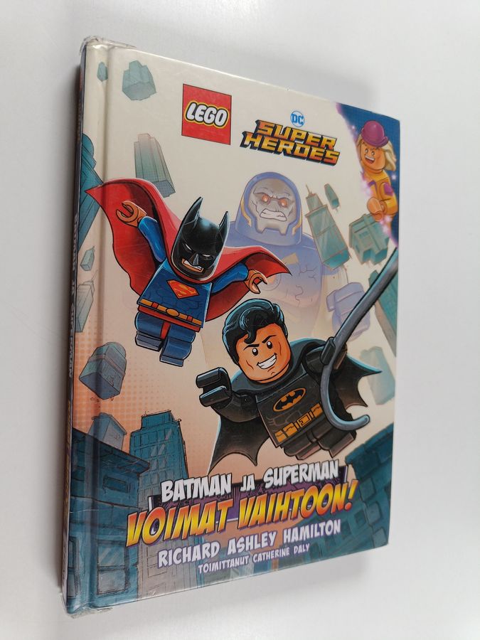 Batman & Superman - Voimat vaihtoon! seikkailukirja