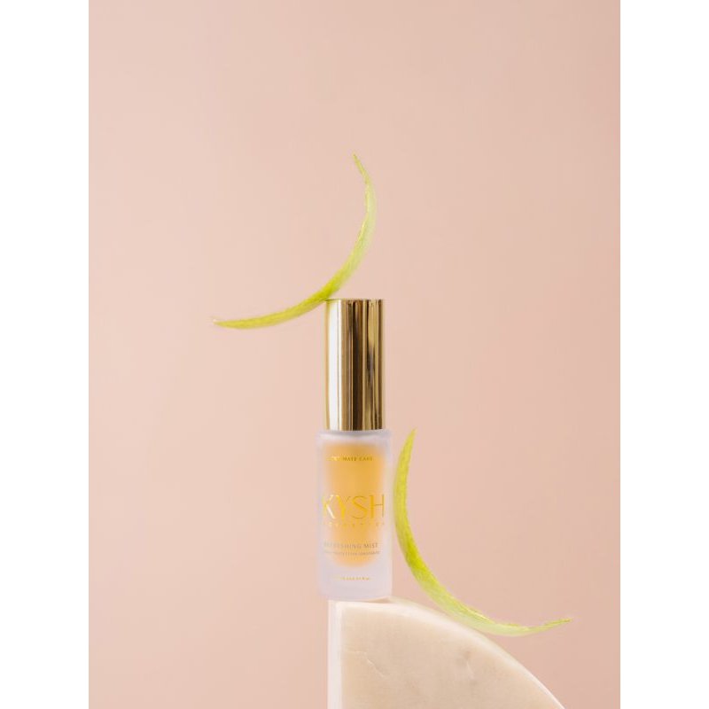 Raikastava suihke intiimialueelle (mini) Kysh Cosmetics Refreshing Mist 15 ml