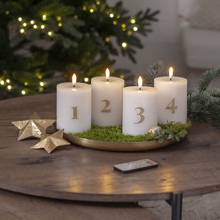 Paristokäyttöiset adventtikynttilät numeroilla