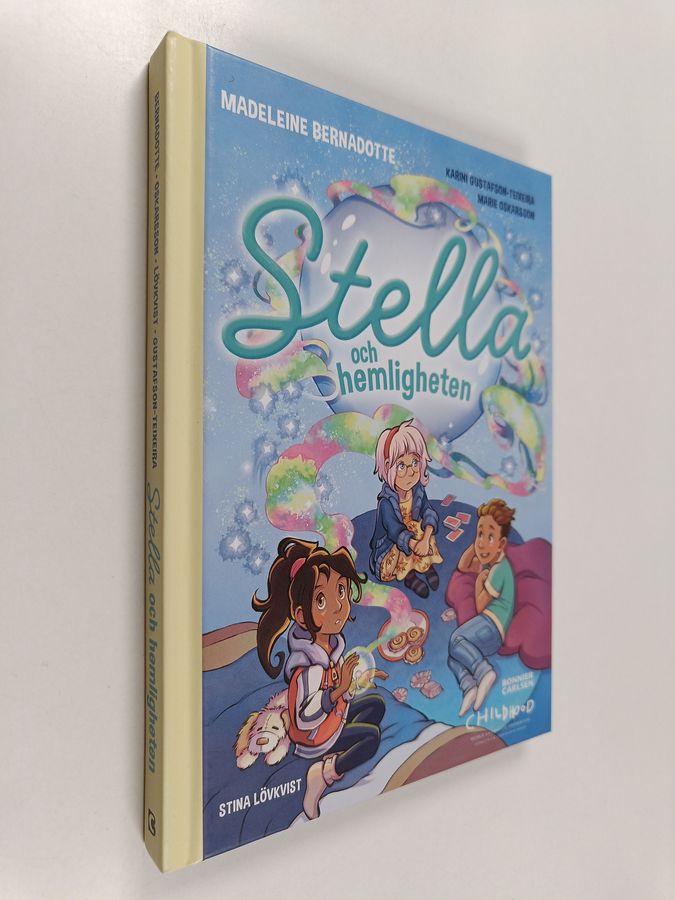 Stella och hemligheten