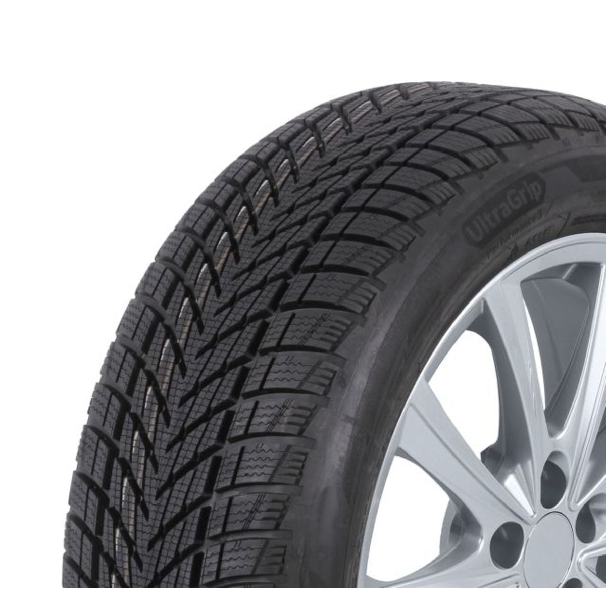 Goodyear UltraGrip Performance 3 205/55 R17 95H Renkaat