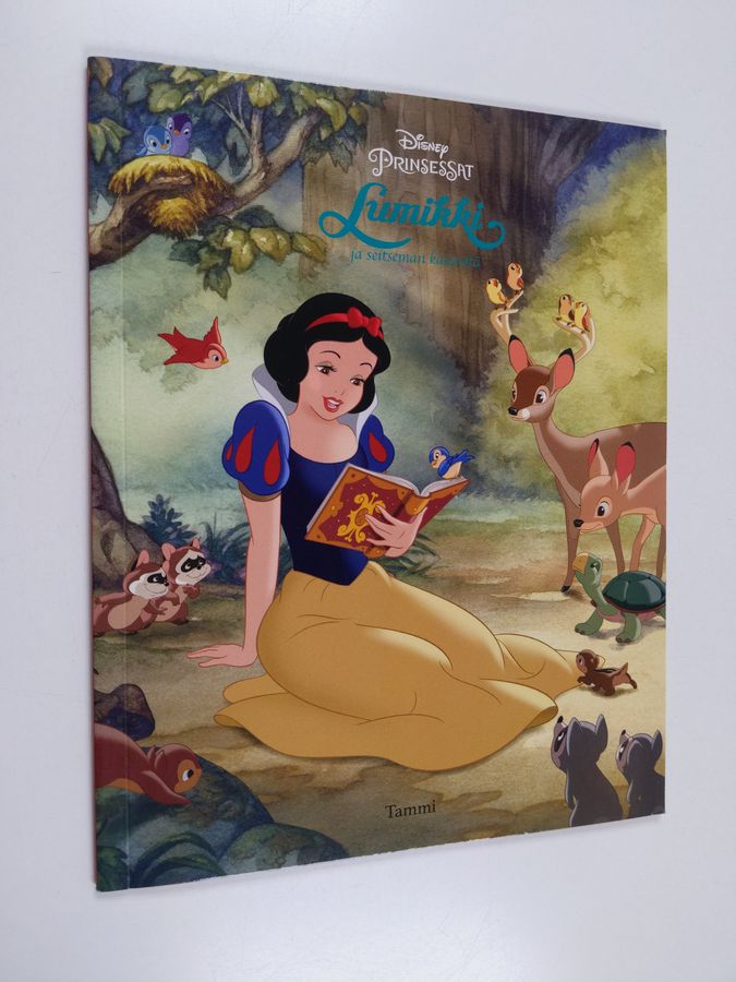 Disney. Lumikki ja seitsemän kääpiötä. Satuklassikot