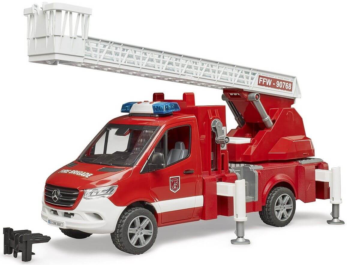 Lelu paloauto MB Sprinter vesipumpulla (1:16), Bruder