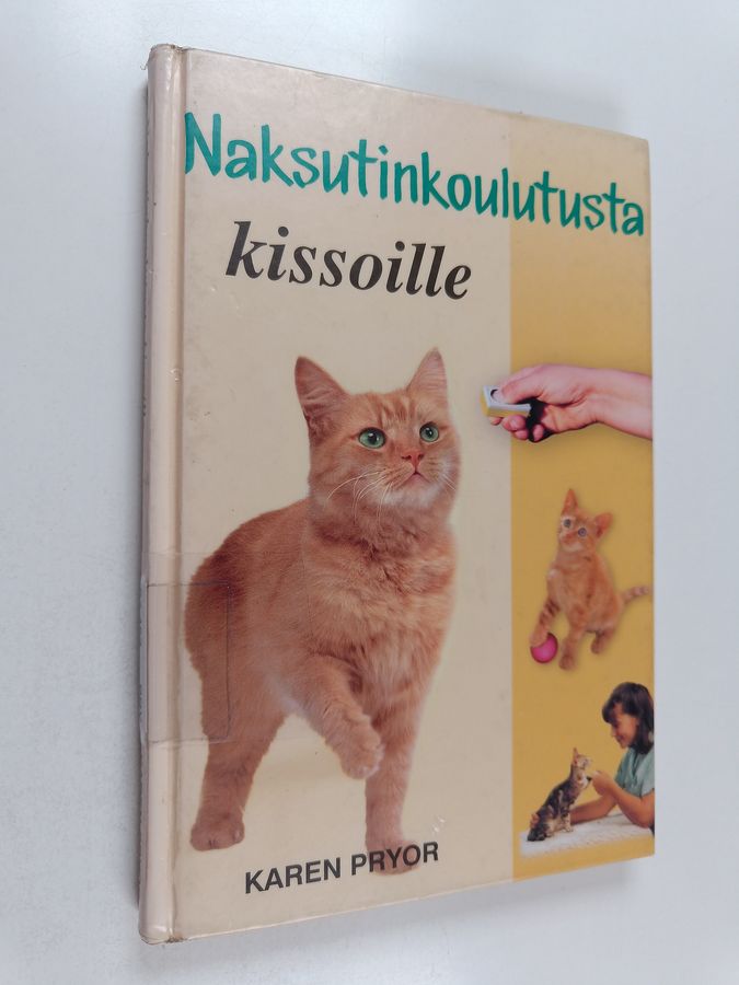 Naksutinkoulutusta kissoille