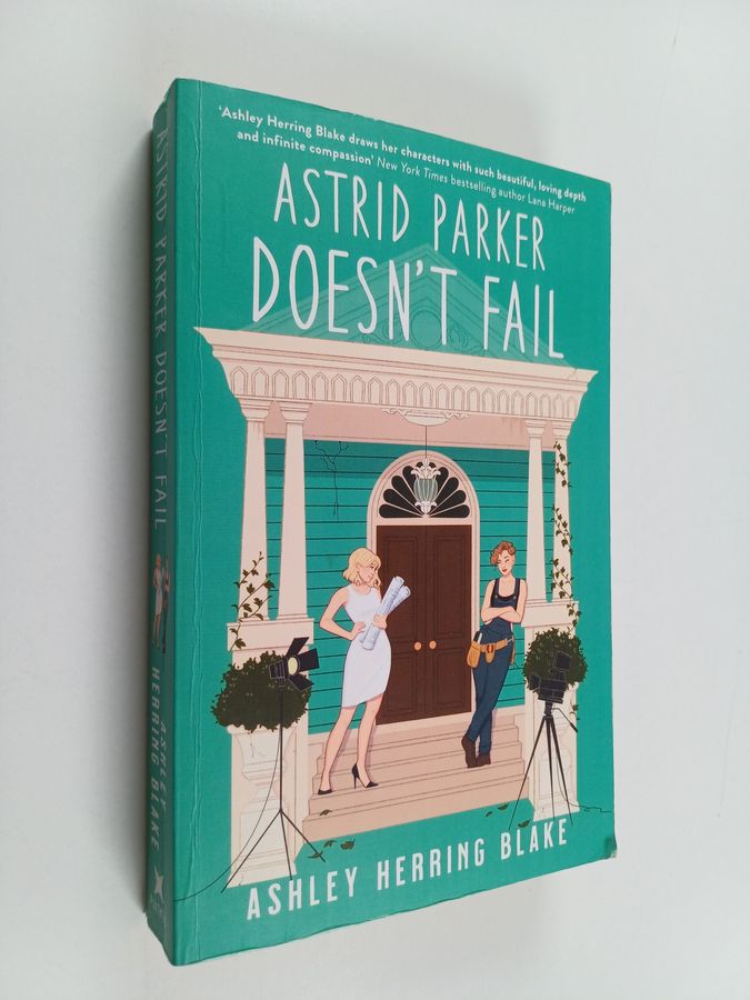 Astrid Parker Doesn't Fail