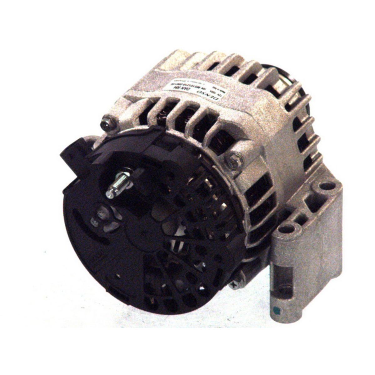 Laturi DENSO DAN584
