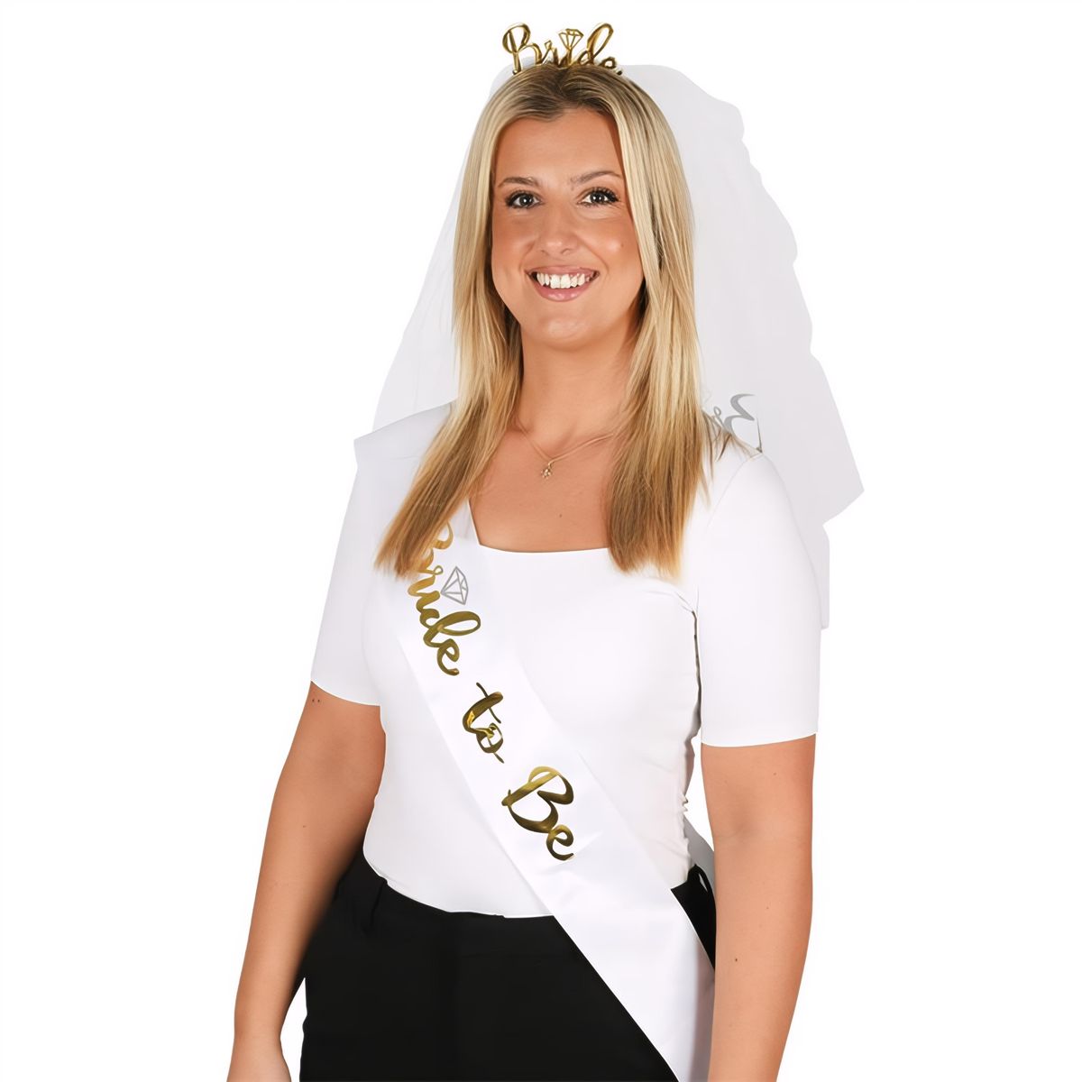 Asustesetti - Bride to Be, 3 osaa