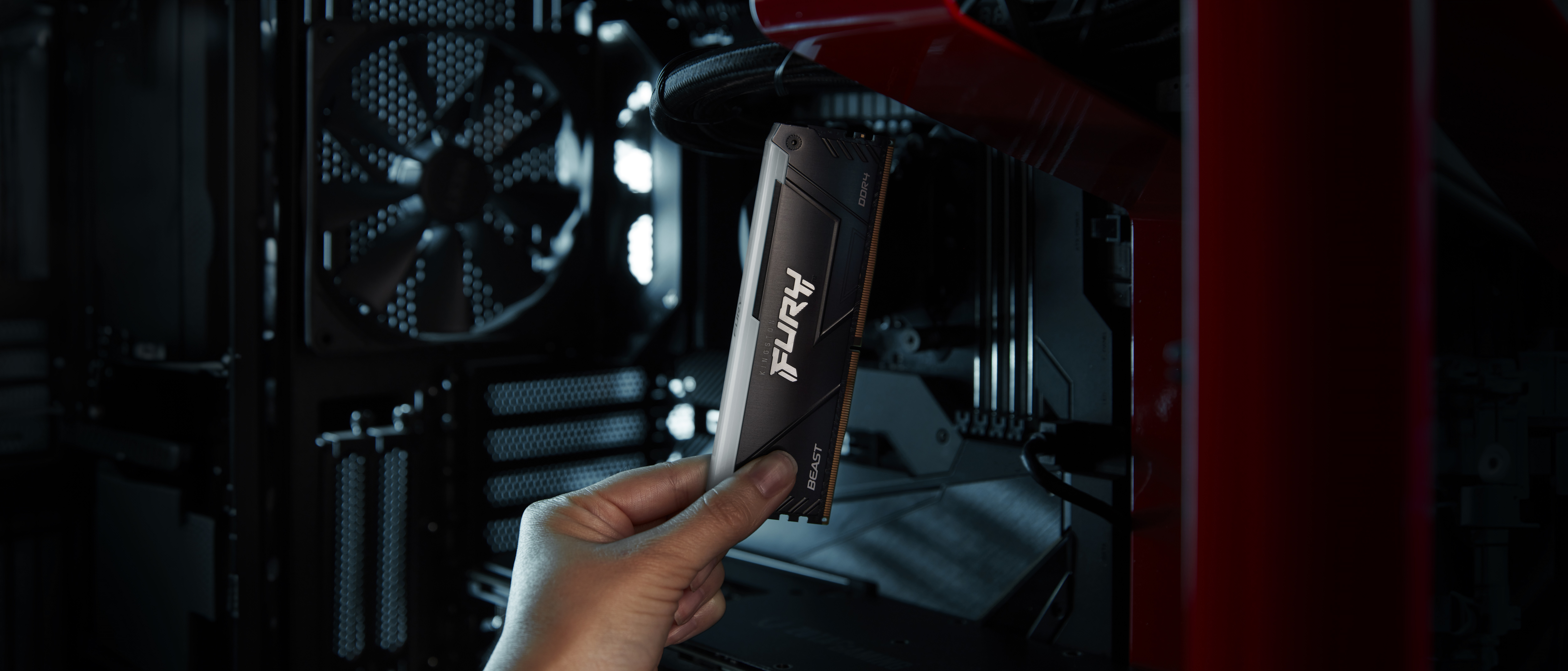 Kingston Technology FURY Beast 128GB 3600MT/s DDR4 CL18 DIMM (4 kpl:n pakkaukset) RGB, 128 GB, 4 x 32 GB, DDR4, 288-pin DIMM
