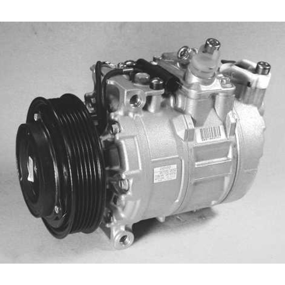 Ilmastoinnin kompressori NRF 32603