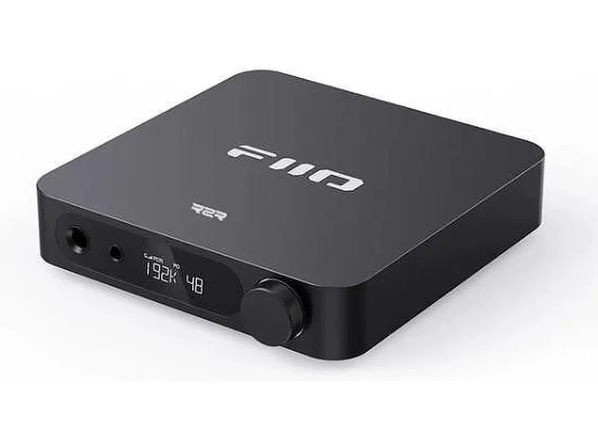 FiiO kuulokevahvistin FiiO K11 R2R - Musta - Stationaarinen kuulokevahvistin DAC:lla varustettuna