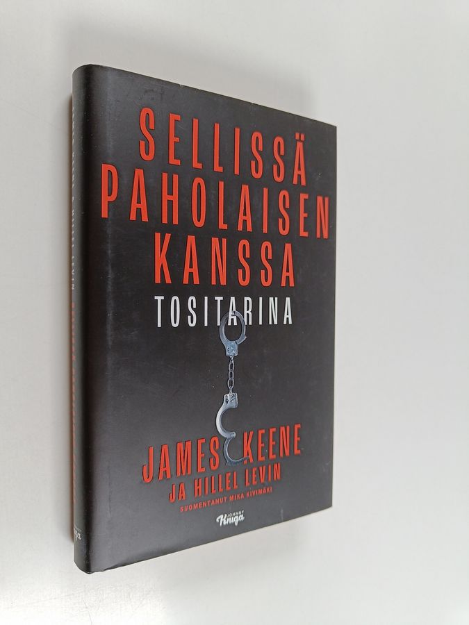 Sellissä paholaisen kanssa