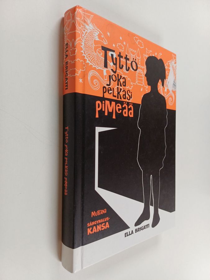 Tyttö joka pelkäsi pimeää