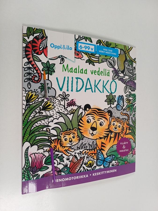 Maalaa vedellä VIIDAKKO -puuhakirja 6-99 v