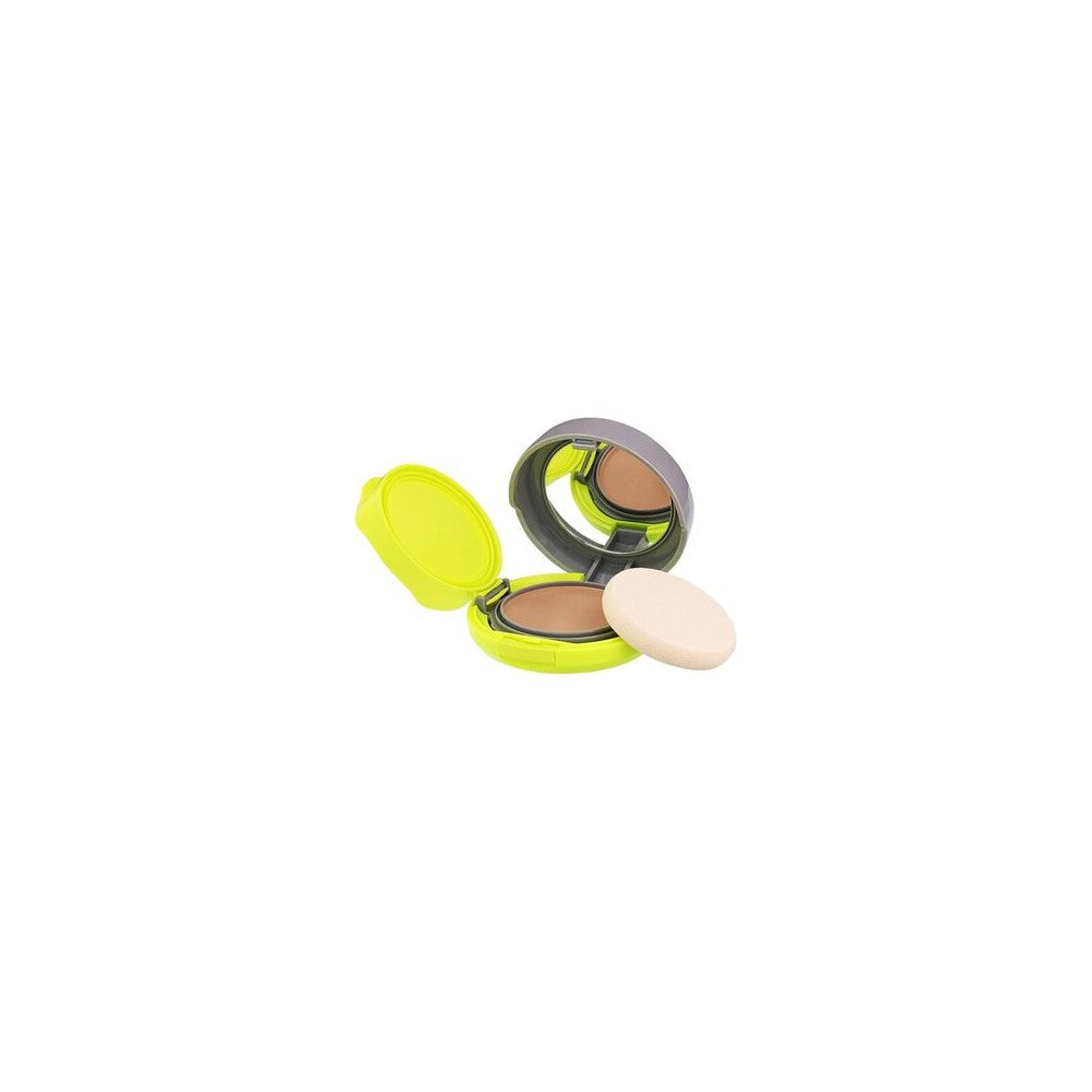 Shiseido Sports BB Compact WetForce Powder SPF 50+ - Sävyttävä kompakti puuteri 12 g Erittäin tumma