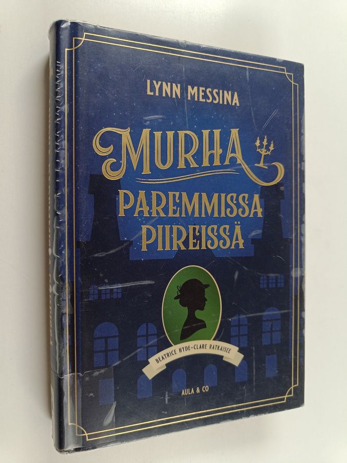 Murha paremmissa piireissä