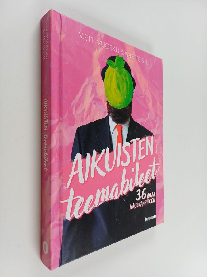 Aikuisten teemabileet