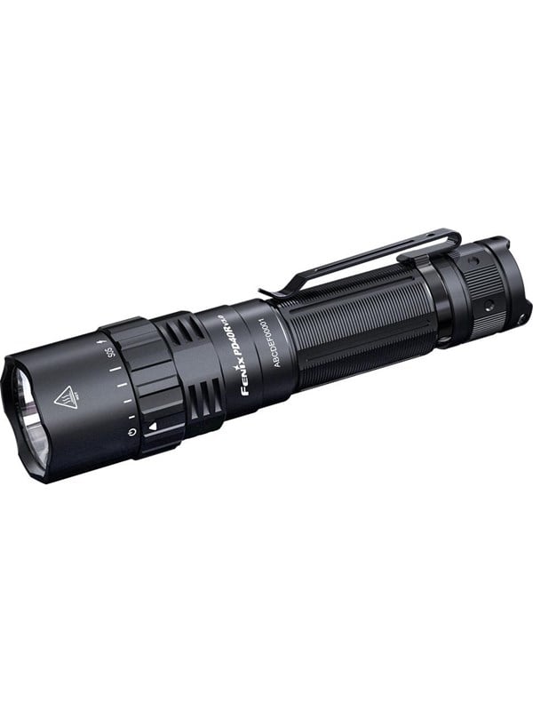 Fenix PD40R V3.0 -taskulamppu