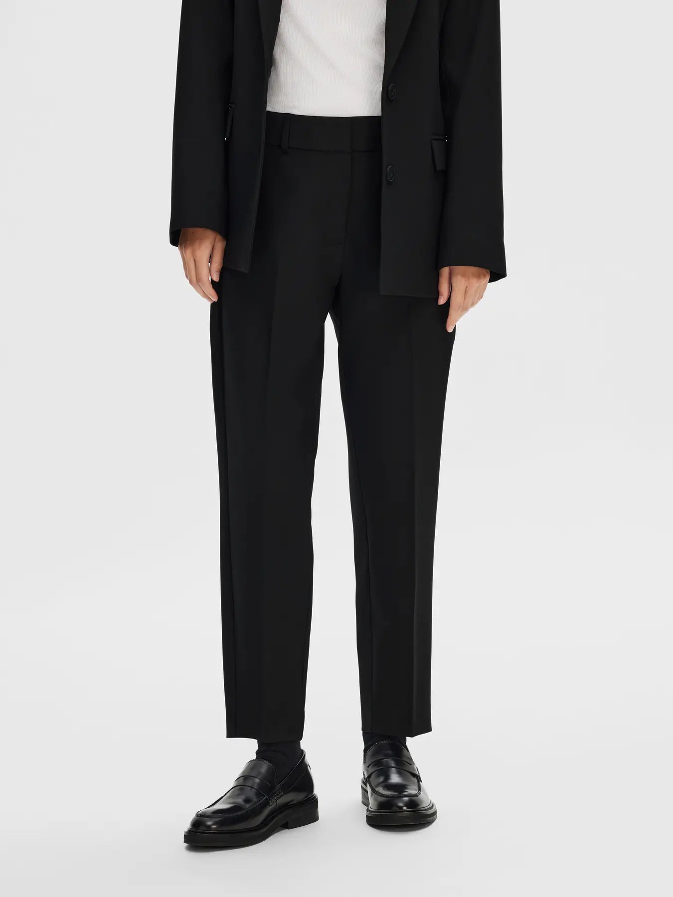 Selected Femme Naisten Housut, SLFRITA-RIA MW CROPPED PANT NOOS Black