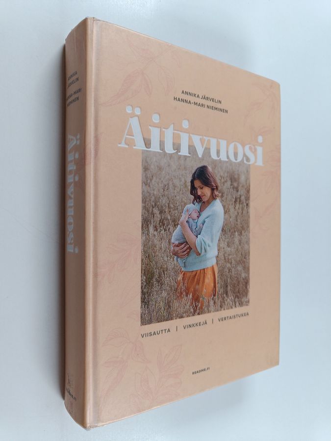 Äitivuosi