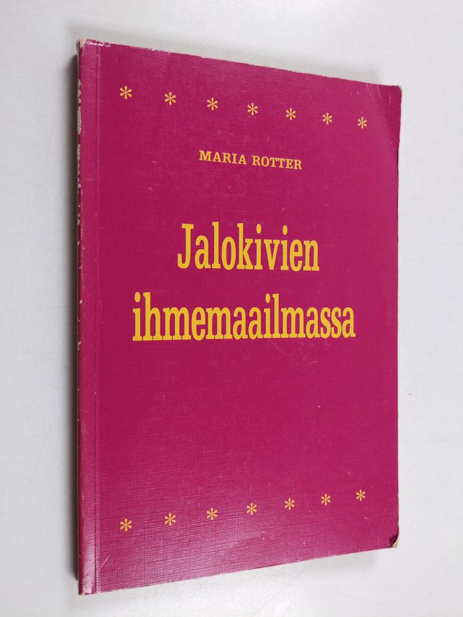 Jalokivien ihmemaailmassa