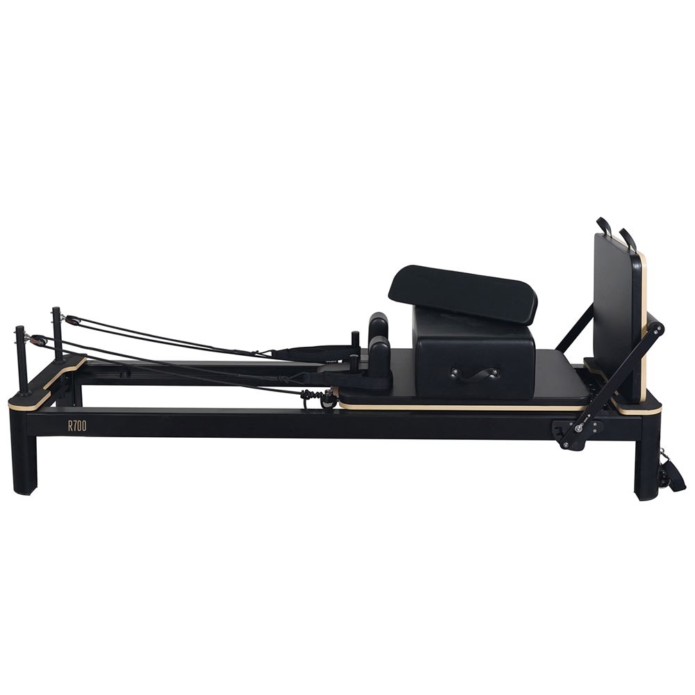 Titan LIFE Reformer Evolver R700, Pilates Reformer