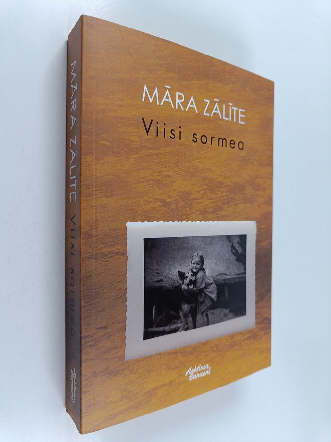 Viisi sormea