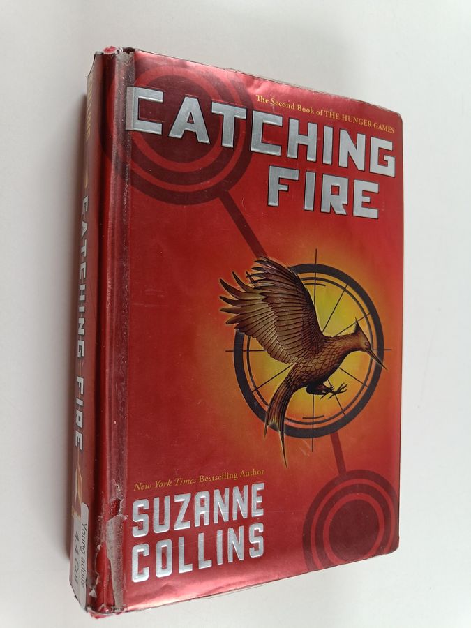 Suzanne Collins : Catching Fire