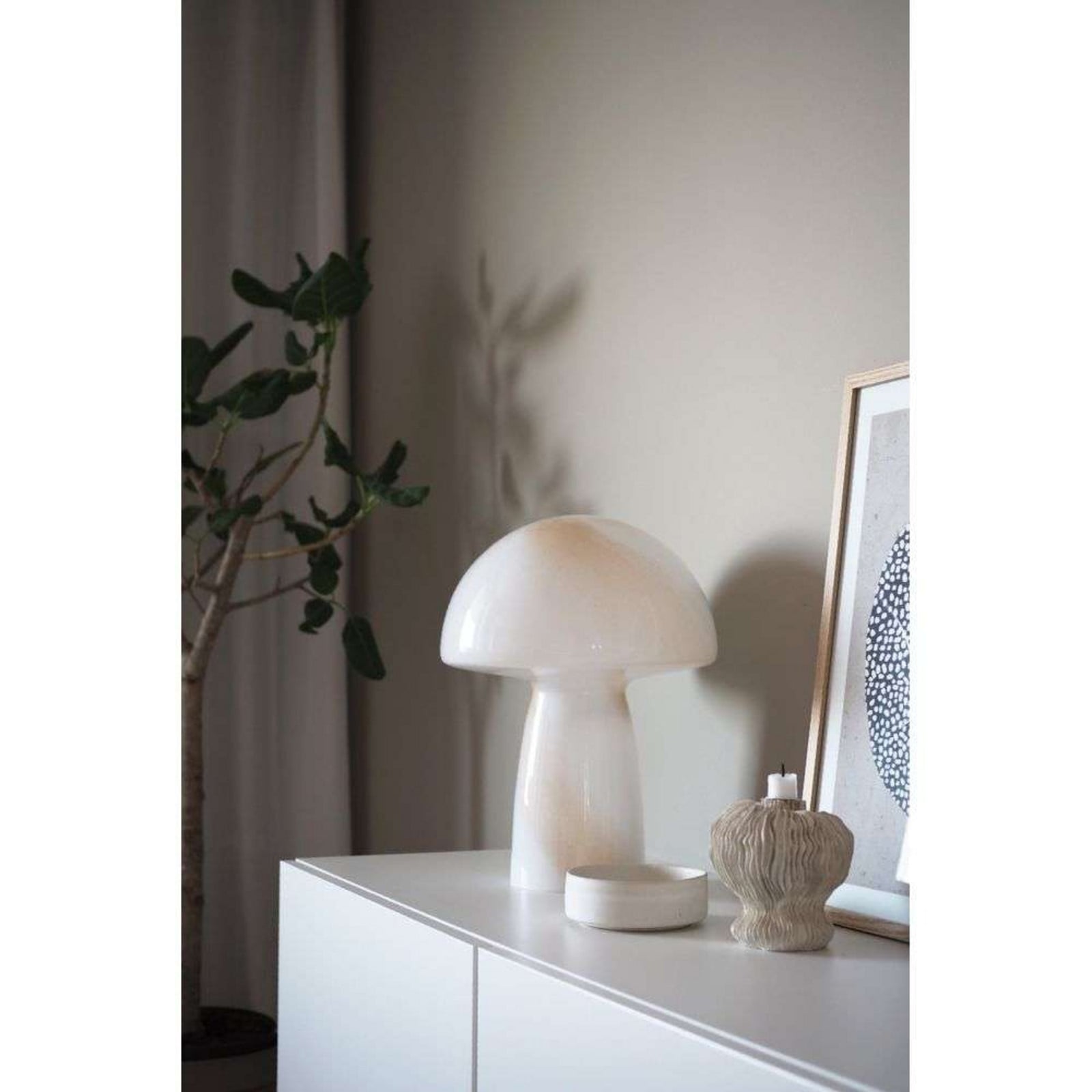 Fungo 30 Pöytävalaisin Beige - Globen Lighting - Olohuone - Lasi