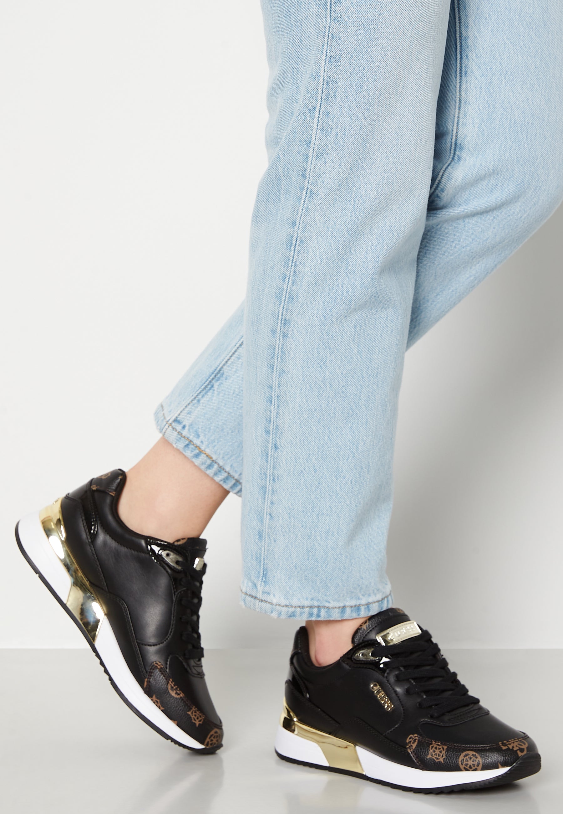 Moxea Sneakers