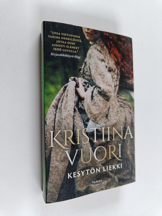Kesytön liekki