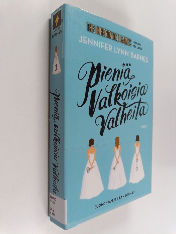 Pieniä valkoisia valheita