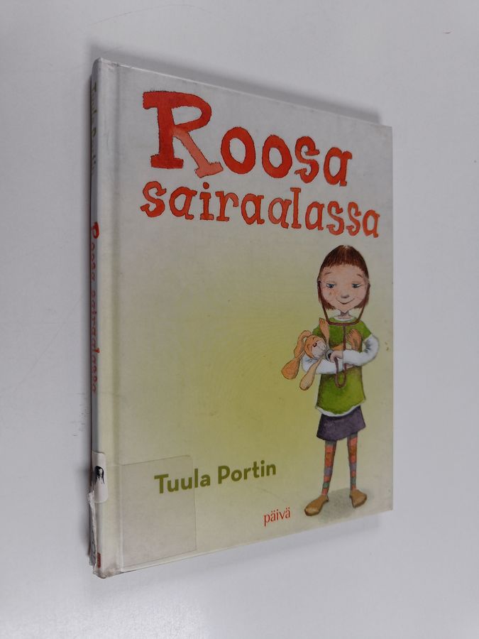 Roosa sairaalassa