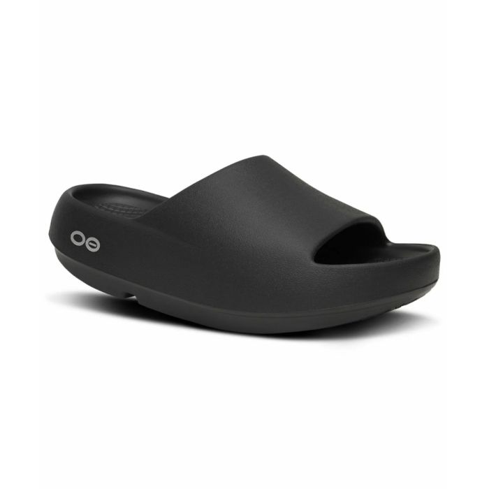 Oofos Ooahh+ Sandal K. 39 Musta Unisex