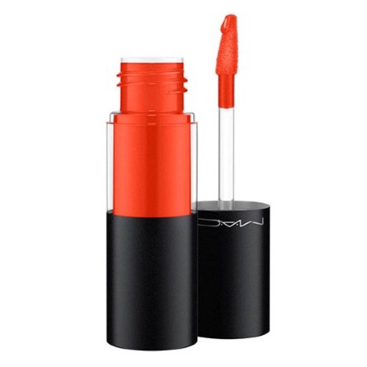MAC Versicolour Stain nestemäinen huulipuna 112 To The Extreme 8,5 ml
