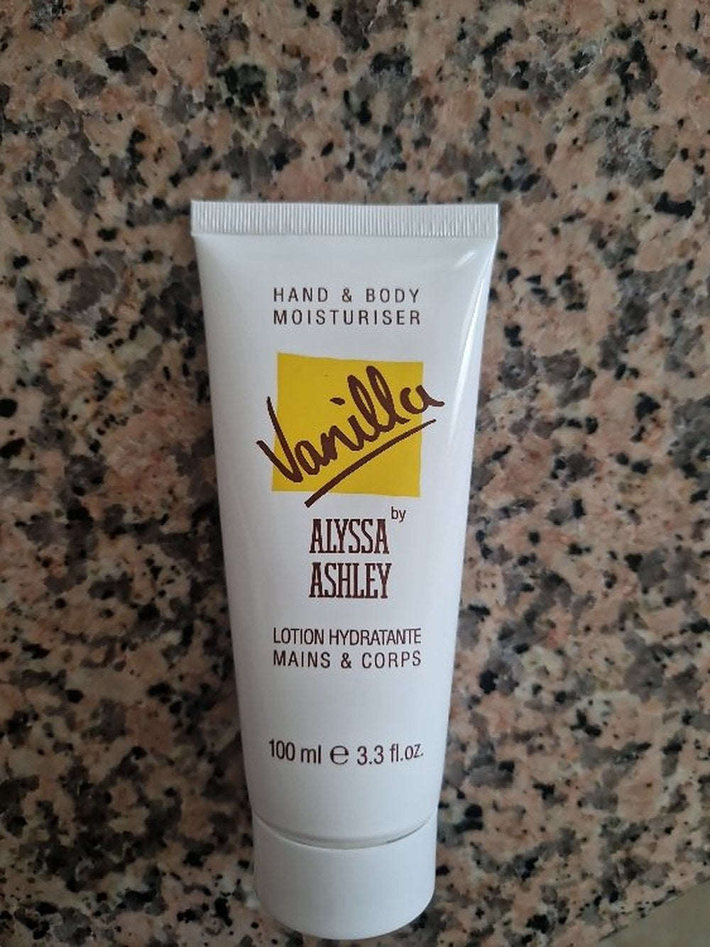 Alyssa Ashley Vainilla vartalo- ja hiusvoide 100ml