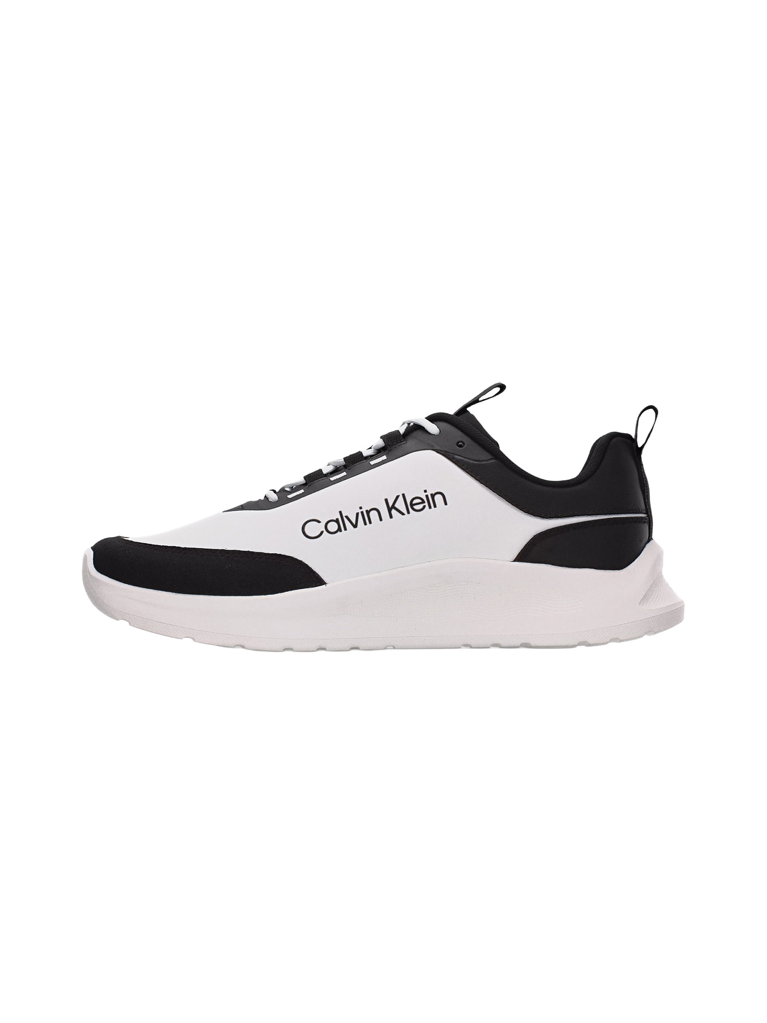 Calvin Klein Matalavartiset tennarit 'Essential Lightweight Runner' musta / valkoinen