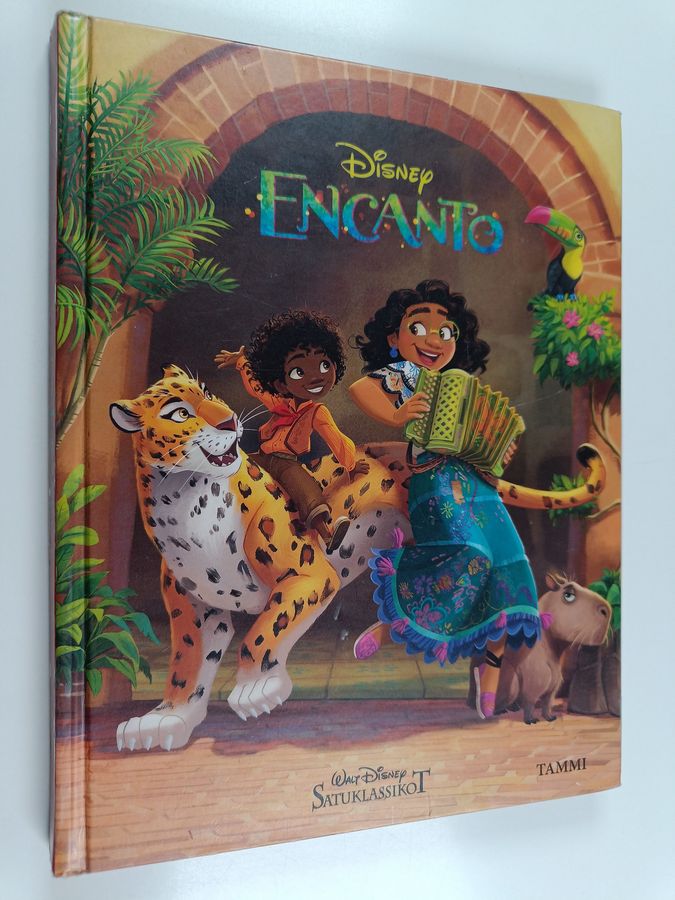 Disney. Encanto. Satuklassikot