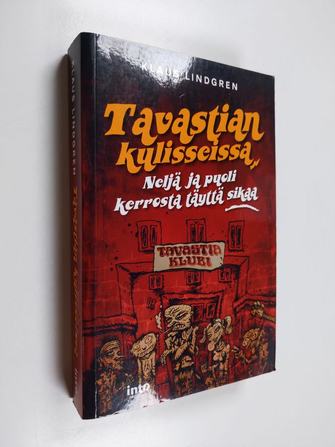 Tavastian kulisseissa