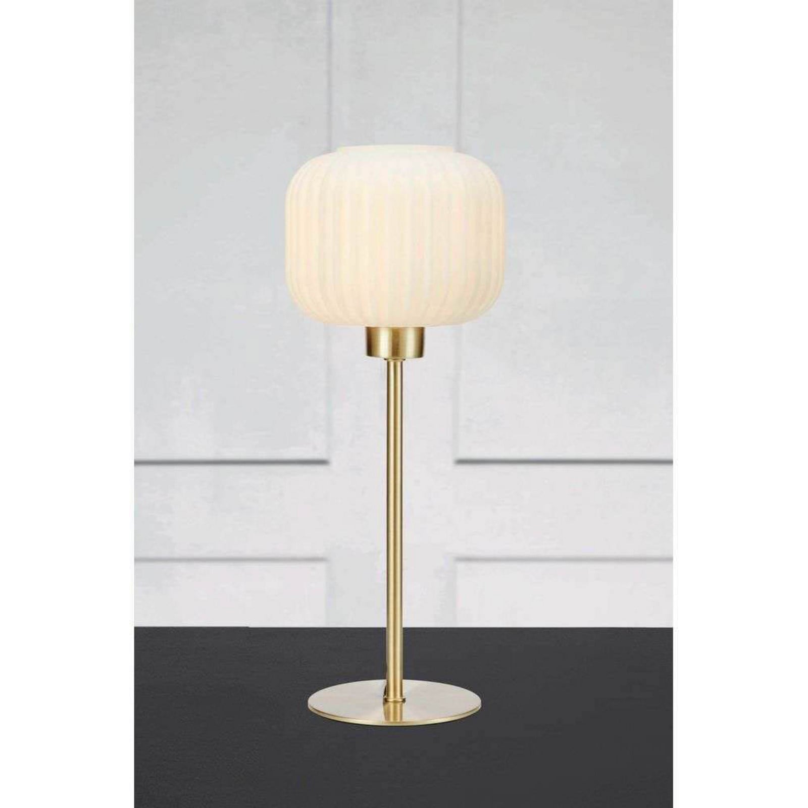 Sober Pöytävalaisin Small Brushed Brass/White - Markslöjd - Olohuone - Lasi