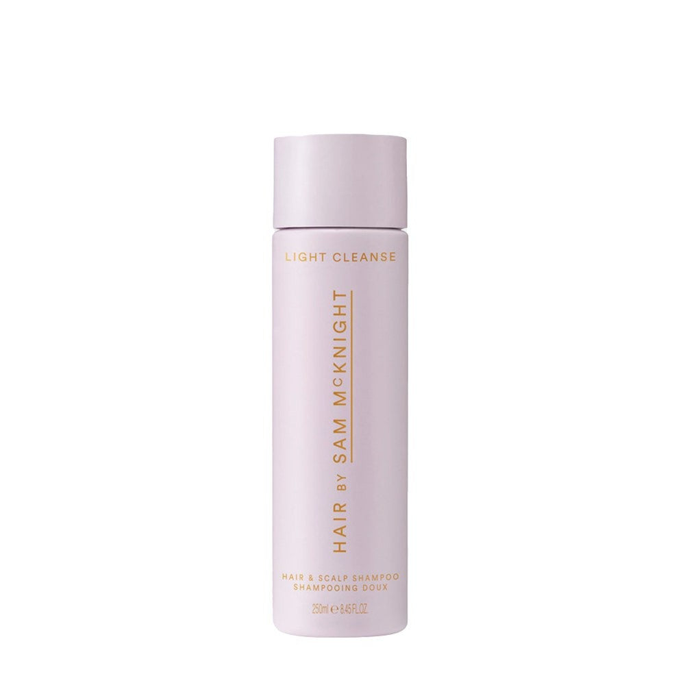 Hair by Sam McKnight Kevyt puhdistava shampoo 250 ml