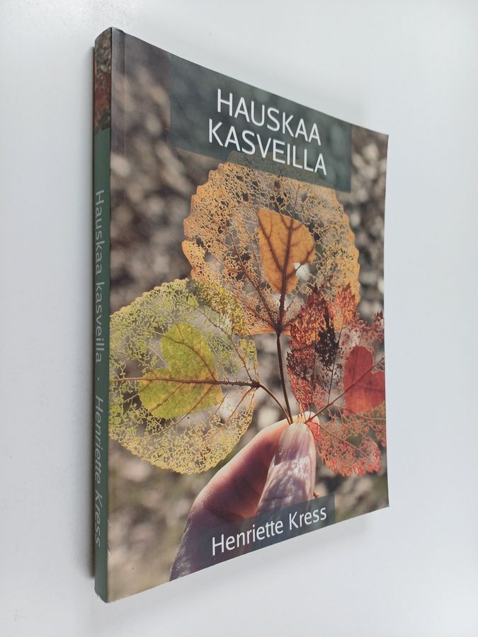 Hauskaa kasveilla