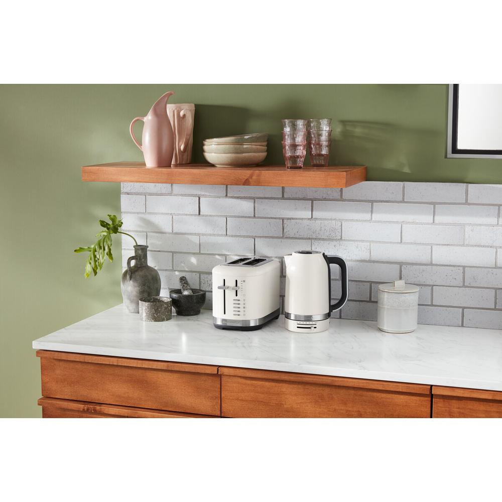 KitchenAid Vedenkeitin 5KEK1701EPL - Porcelain White - Valkoinen - 2400 W