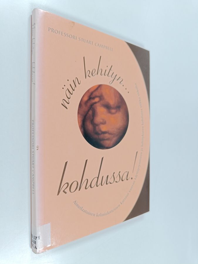 Näin kehityn... kohdussa!