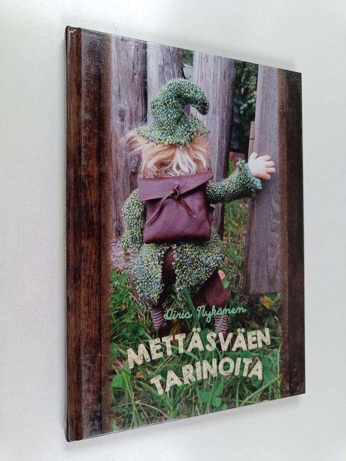 Mettäsväen tarinoita