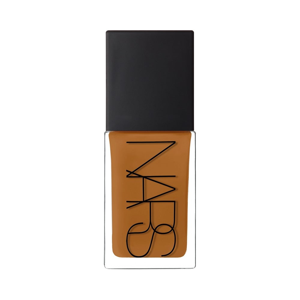 NARS Valoa heijastava valaiseva meikkivoide luonnolliselle värille PERTH 30 ml